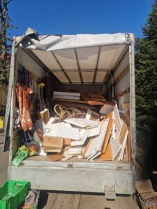 transport mebli do utylizacji